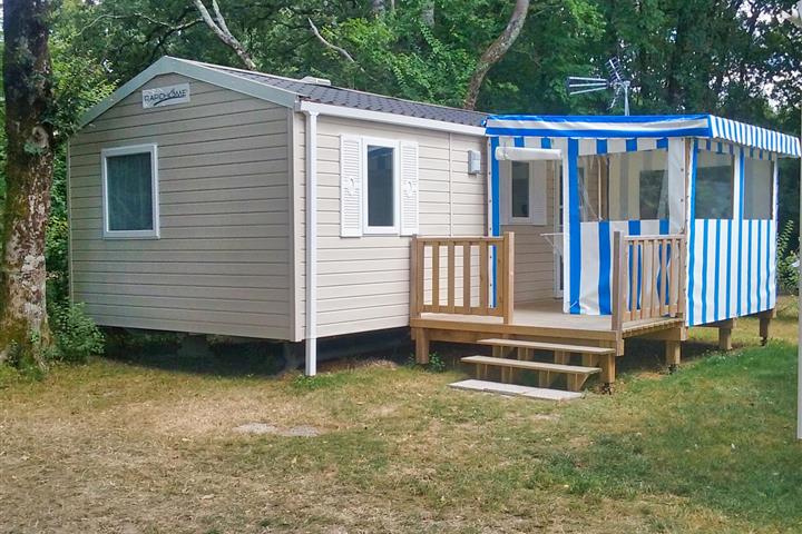 Camping de Brouel- mobil home 4 personnes avec terrasse fermée - Camping de Brouel - Ambon