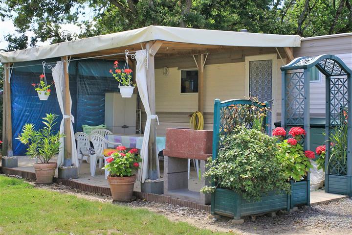 Camping de Brouel - 4/6 places dont 2 enfants réf 43 - Camping de Brouel - Ambon