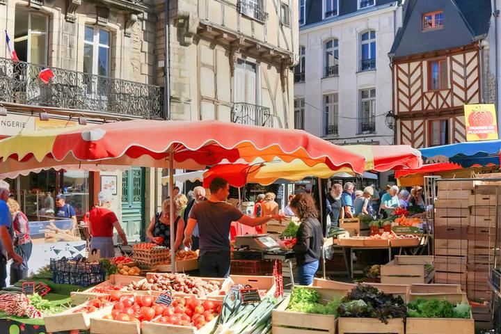 Camping de Brouel- marché à Vannes le samedi et le mercredi - Camping de Brouel - Ambon